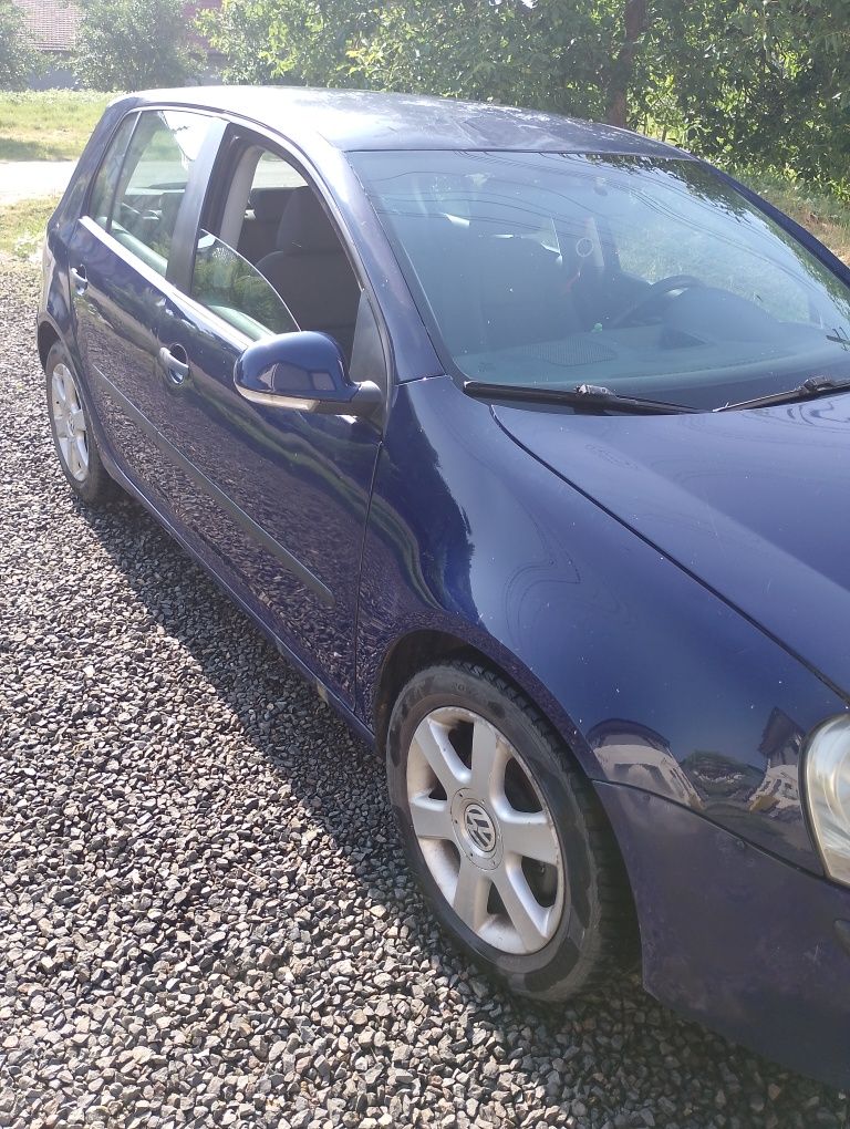 Autoturism de vanzare