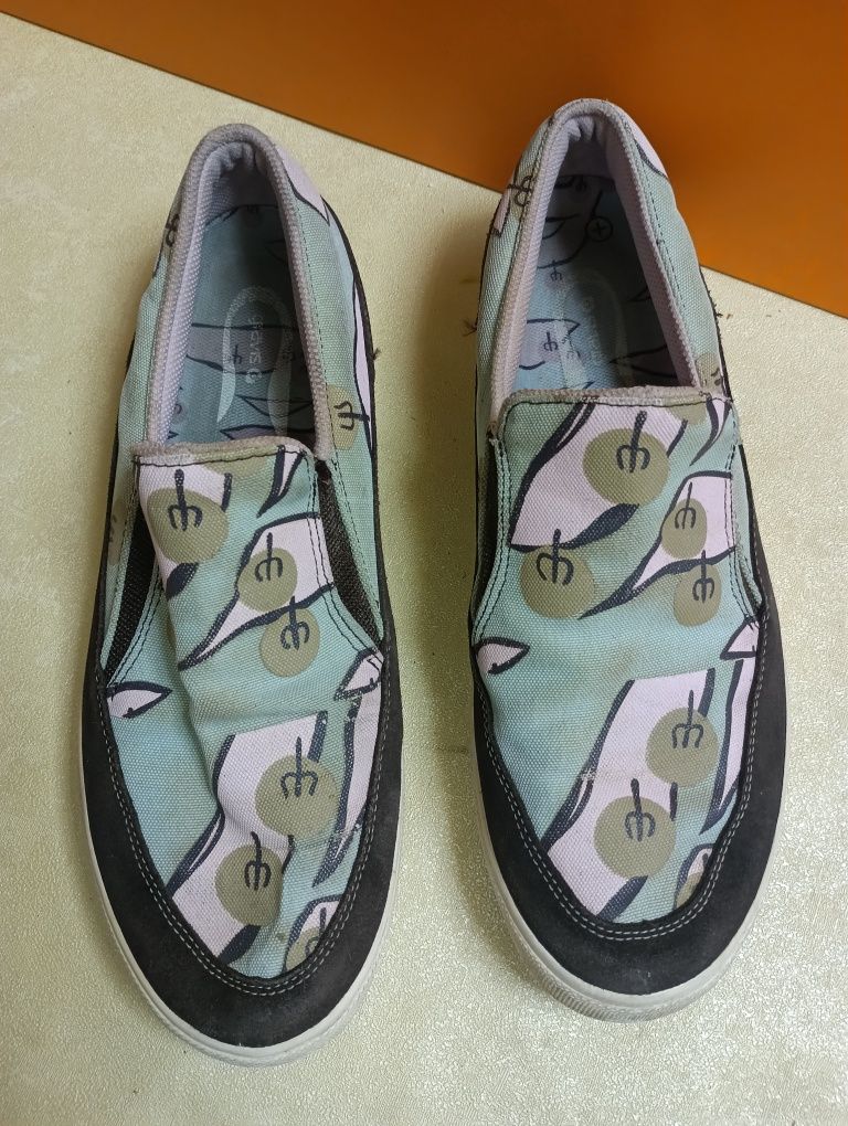 Gravis сникърси N 45,5 - 25 лв