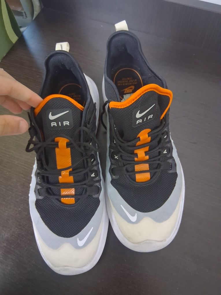 Adidași nike air max