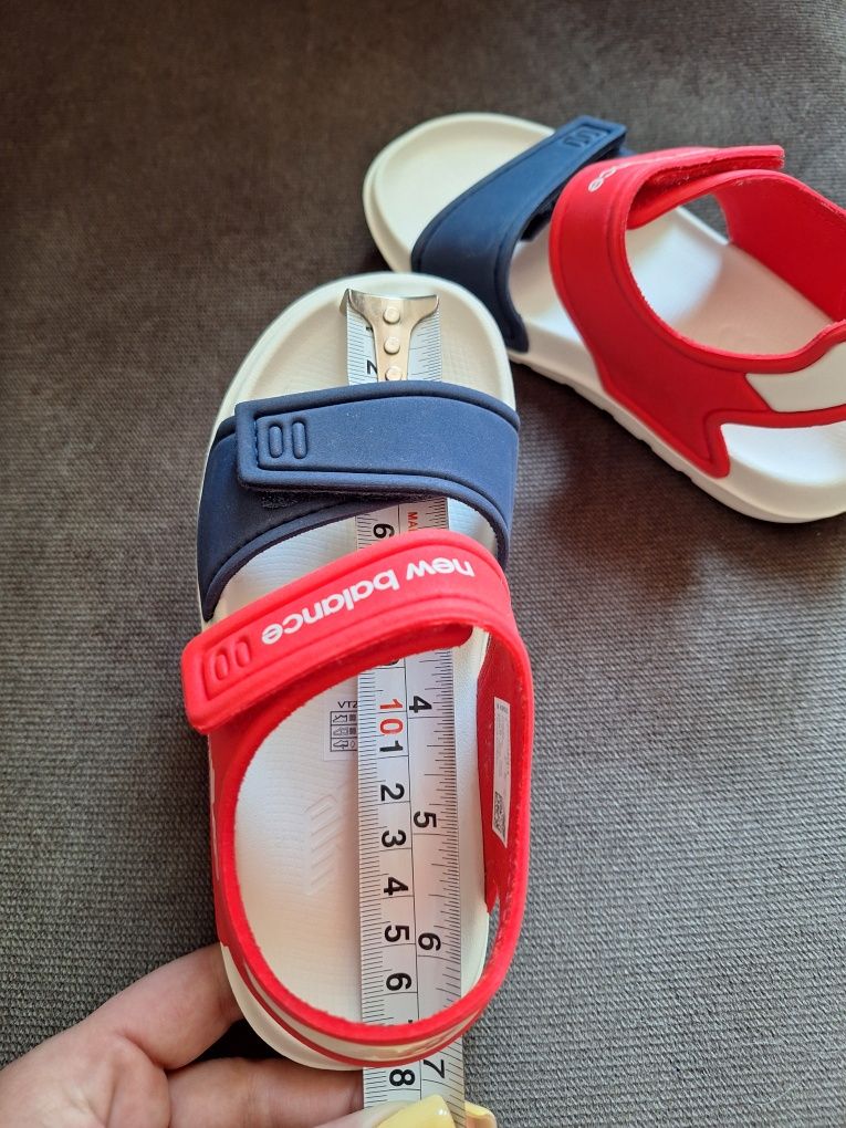 Детски сандали New Balance