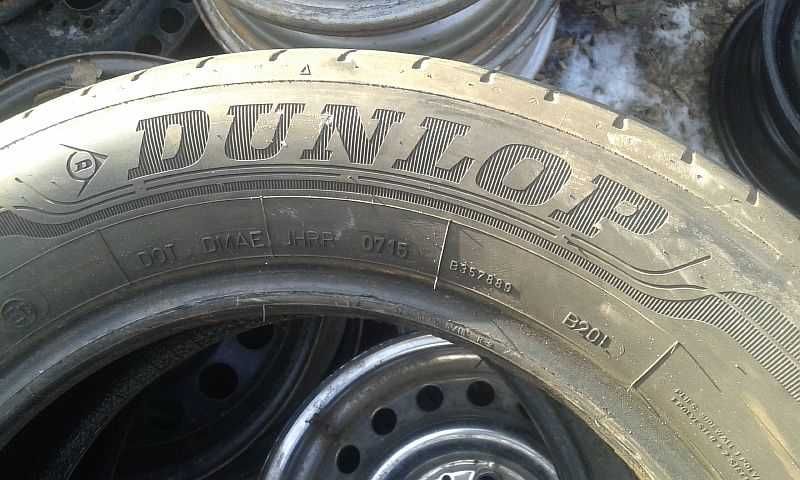 Шины 195/65 R15 - "Dunlop Sport bluResponse" (Германия), летние.