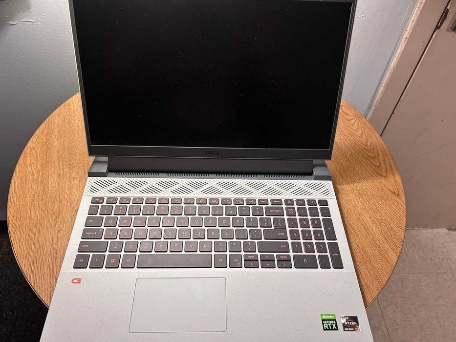 laptopp dell g15