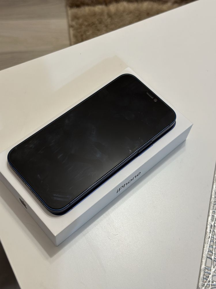 iPhone 12 64GB - като нов