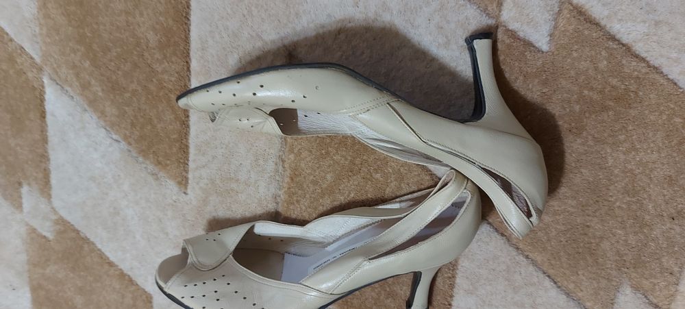 Geanta rosie piele NOUA, Cizme si pantofi de piele, mar 41