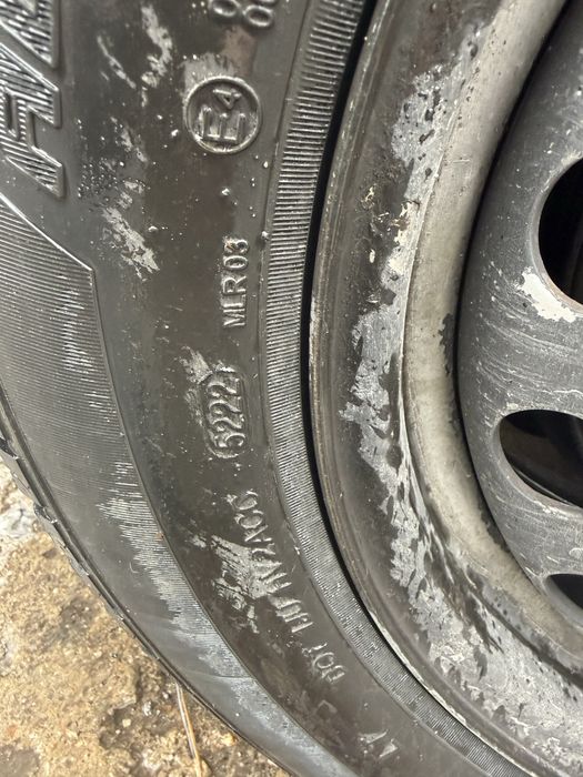 4бр зимни гуми 195/65/16c бусови гуми