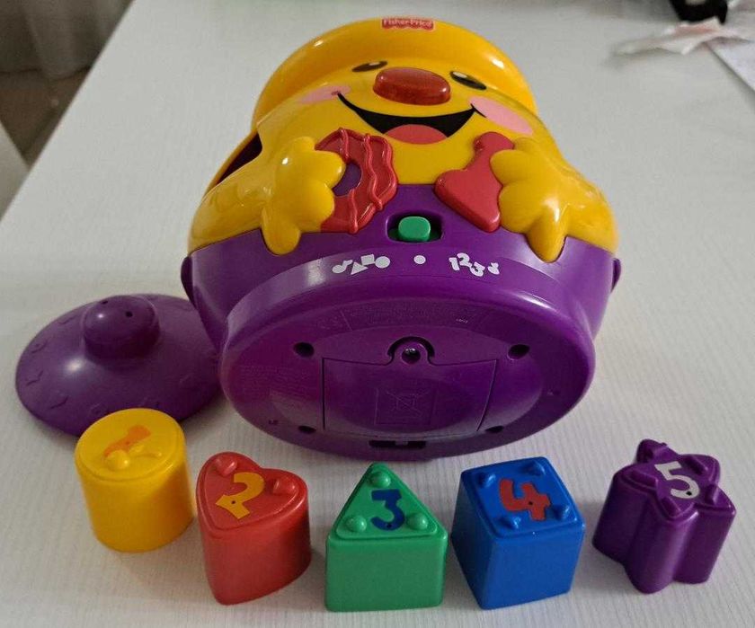 NOU -Limba Romana, Jucarie interactiva Fisher Price, Borcanul cu forme