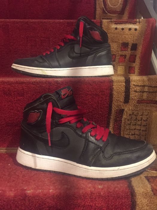 Air jordan 1 high retro GS blak satin/gym red