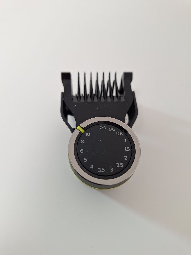 Grilaj gratar reglabil ONE BLADE bărbierit 60% REDUCERE