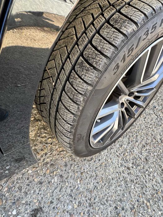 VAND BMW X6 M50D f16