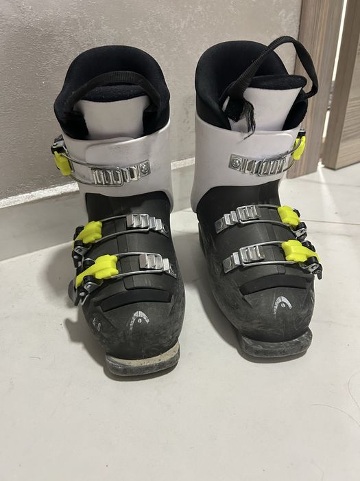 Детски ски обувки