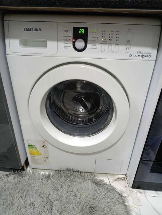 Samsung Diamond 6kg sotiladi