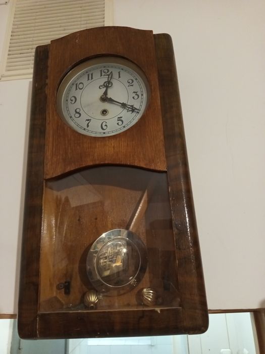 Продам часы старинные