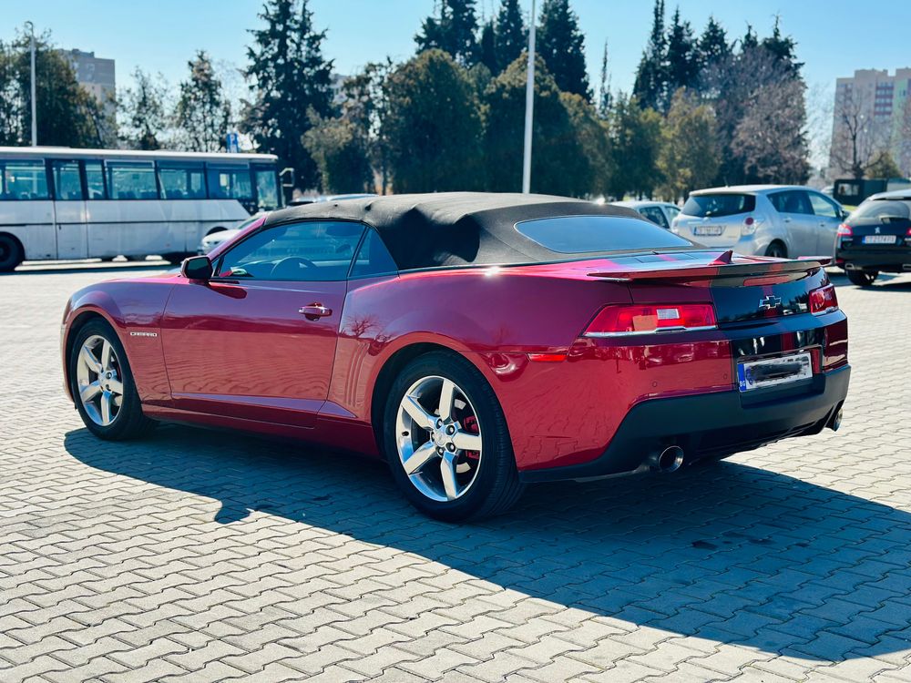 Кола под наем за Бал Chevrolet Camaro