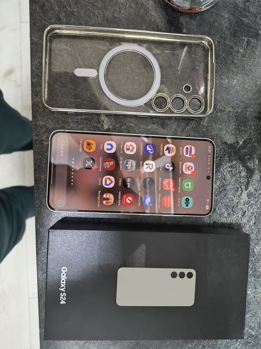 Samsung s24 8g android 15