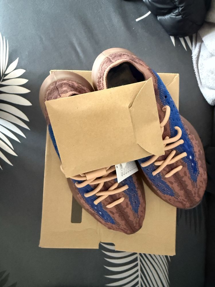 YeezY Boost 380.