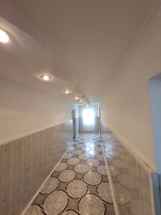 Vând casă suprafață 1000m², casa are 150 de m²