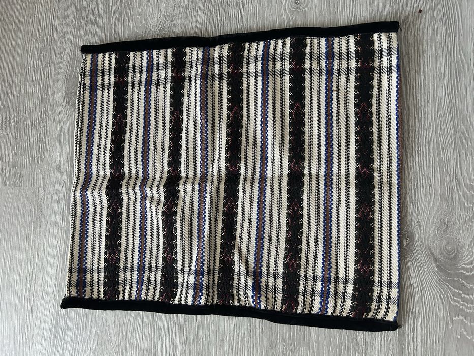 Batic traditional si saculet