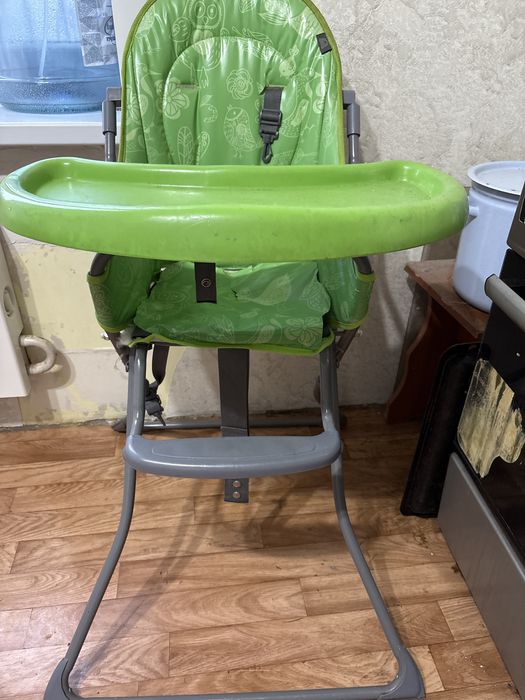 Продам стульчик детский