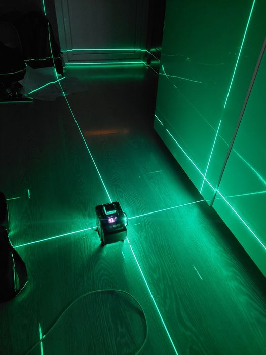 Nivela Laser 16 linii