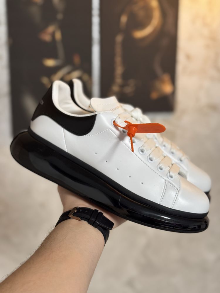 Adidasi Unisex Alex. McQ. White & Black Silicon!