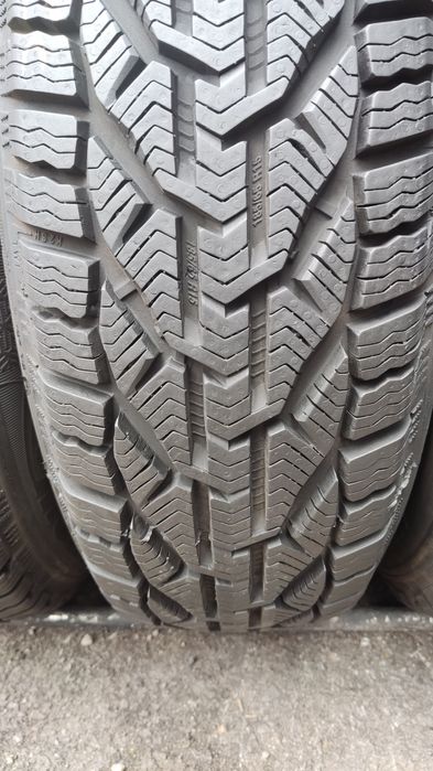 4бр. зимни гуми 185/65/15 Riken Snow Winter 
dot2222
8.2mm
Перфектно с