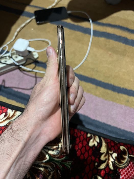 Iphone 11 pro max 64 talik