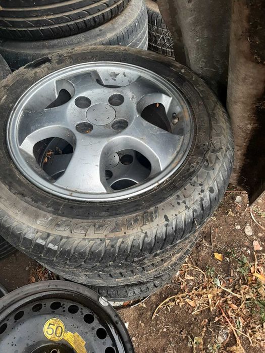 Jante pe 16 de mercedes si renault kango pe 14