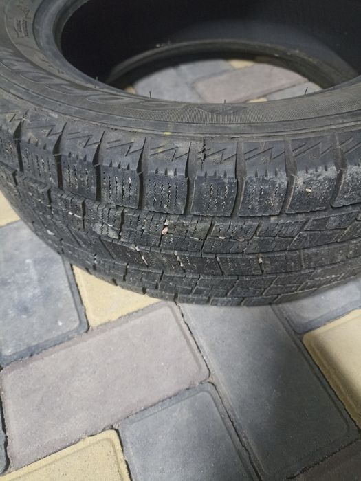 Зимние  шины б/у