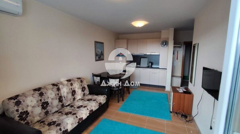 Продава се Двустаен апартамент в Несебър - 51 кв.м за 1942 €/кв.м - Снимка #1