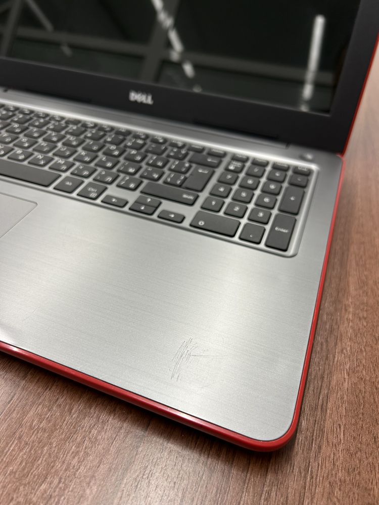 Лаптоп Dell Inspiron 5567, Intel Core i3, 8 GB RAM