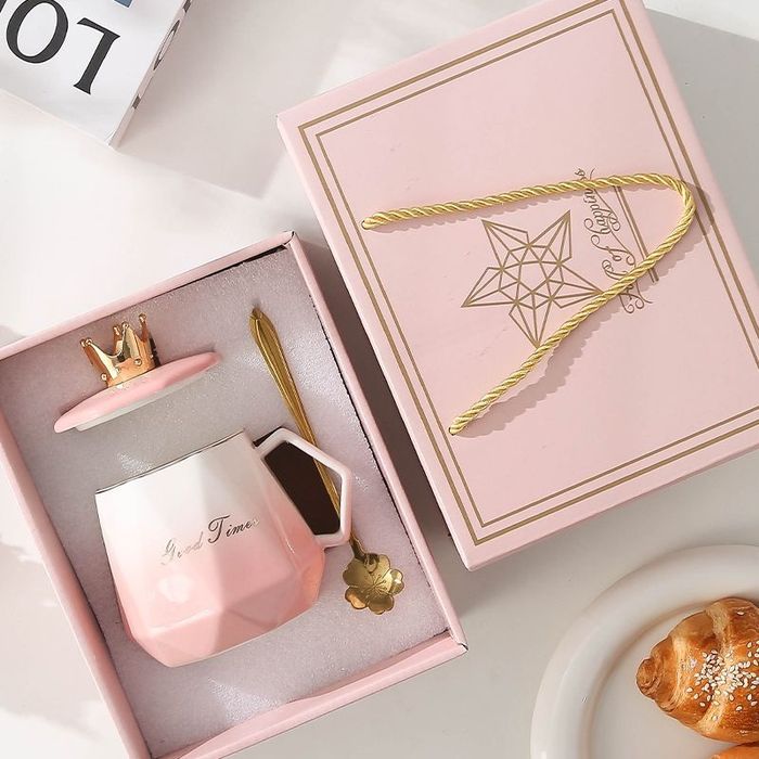 Набор кружек подарочный