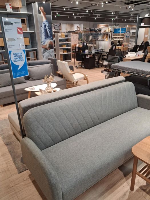 Canapea noua nefolosita am chitanta la ea tot