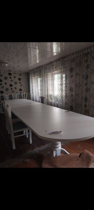 Стол Продам. В отличном состоянии