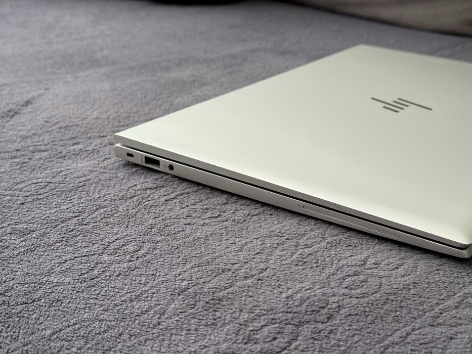 15.’6FHD IPS/i5-1145G7/16GB DDR4/Hp Elitebook 850 G8/256GB SSD