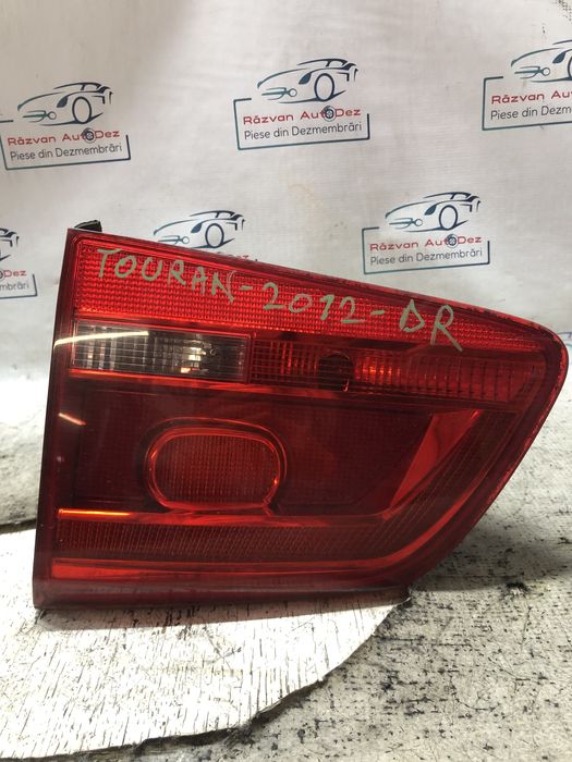stop dreapta hayon  volkswagen touran 2012