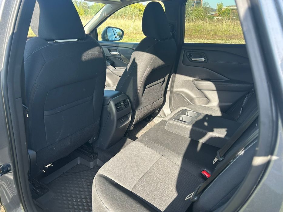 Vând Nissan Quashqai