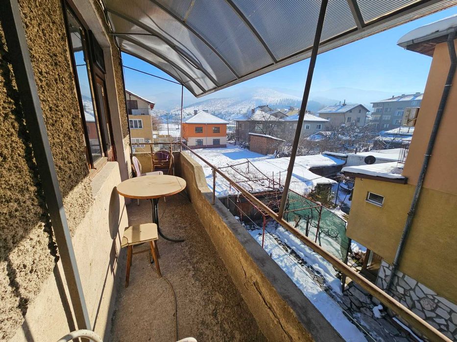 Продава се Къща в Велинград - 240 кв.м за 632 €/кв.м - Снимка #11