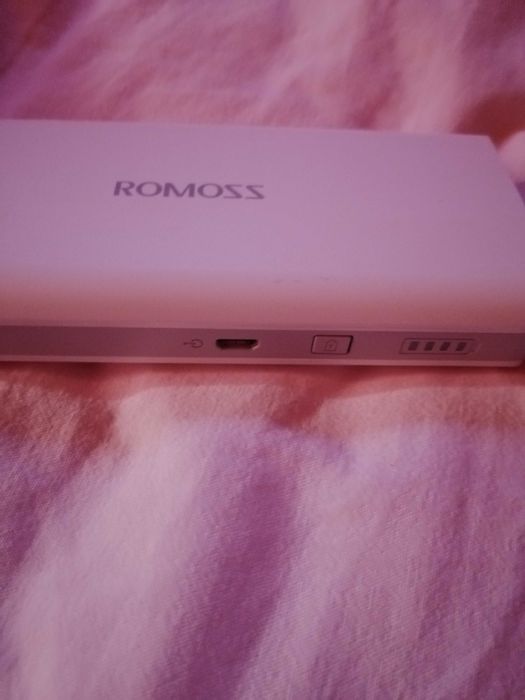 Vand incarcator extern Romoss 10000mAh