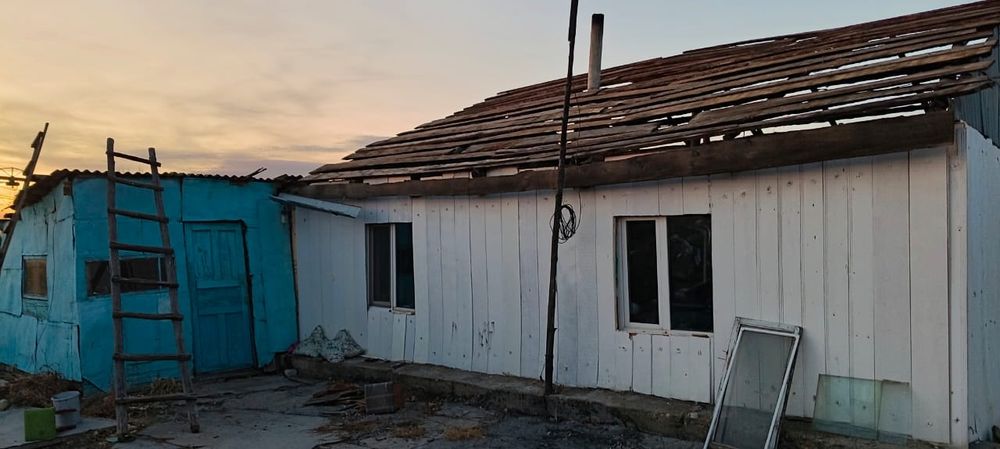 Продам шпальный дом на разбор