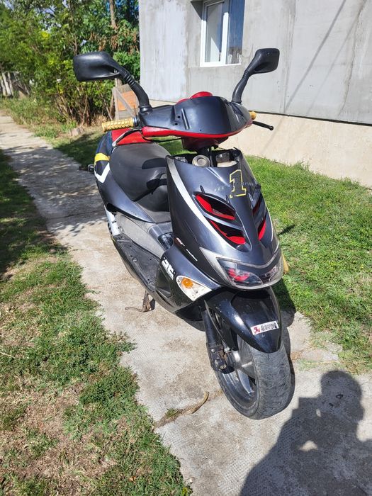 Scuter Aprilia sr50 defect