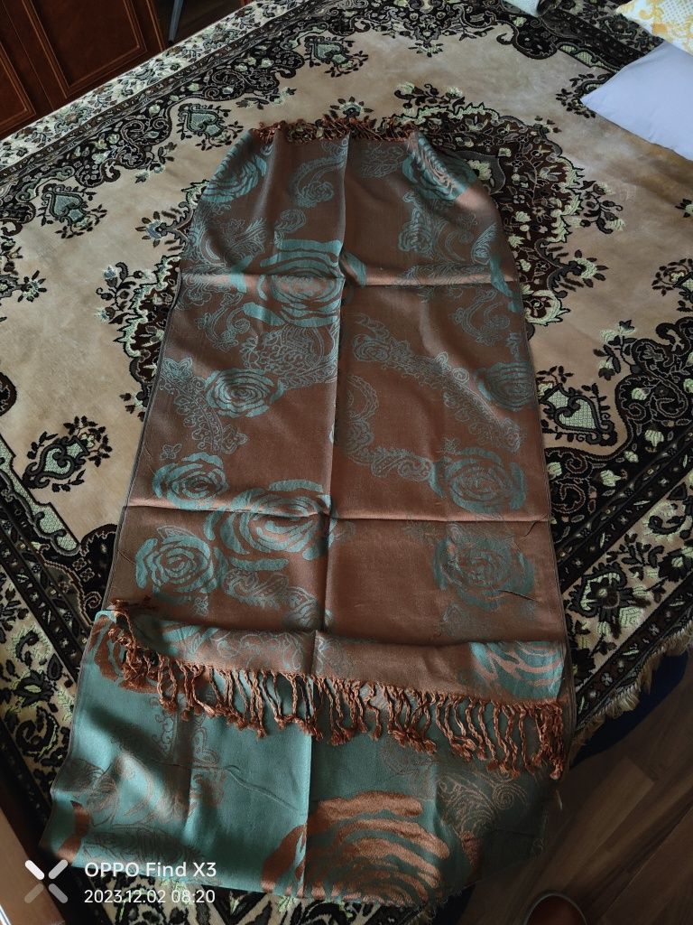 Большой шарф Платок Привезен с Египта