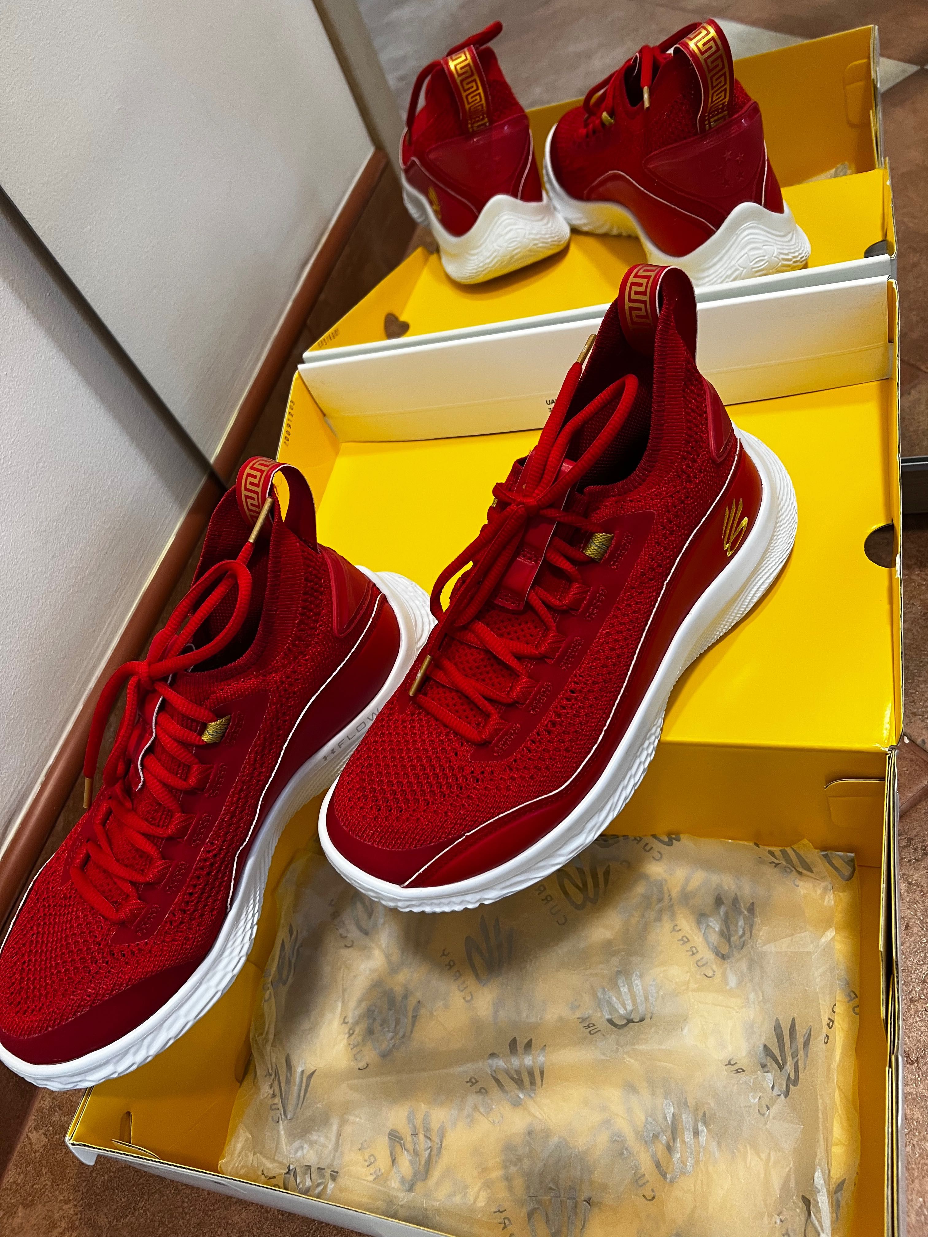 Adidasi Under Armour GS Curry 8