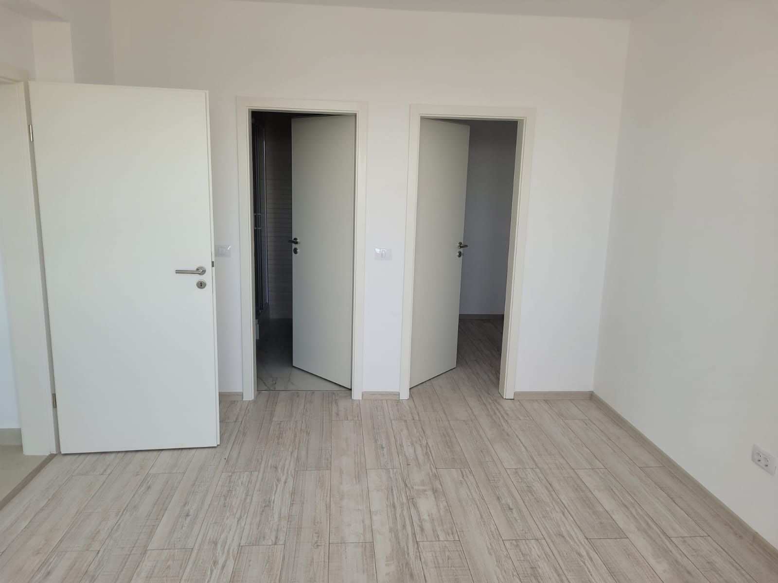 Apartament 3 camere,Grandis