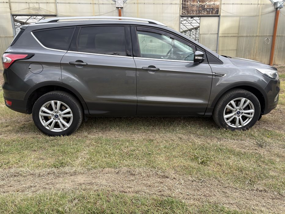 Ford Kuga 4x4 cutie automata
