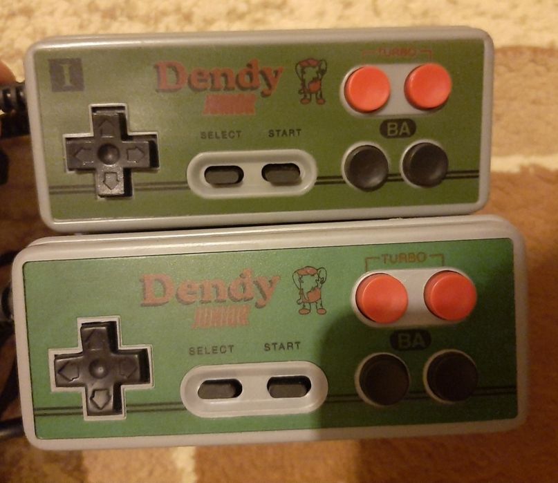 Геймпады на Dendy и Sega (джойстики денди и сега)