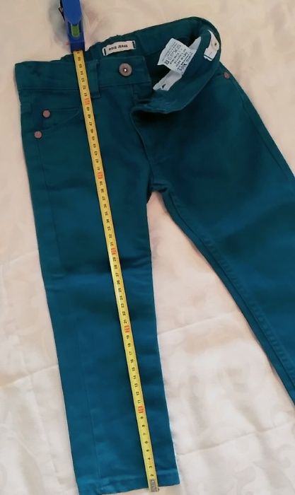 Pulovar elegant si pantaloni jeans cochet copii 3-5 ani