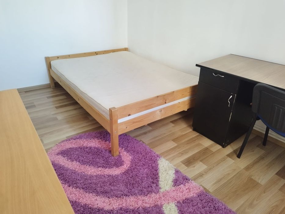 Închiriez apartament cu 2 camere in Botosani