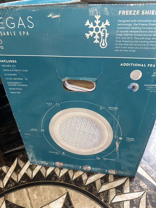 LAY-Z SPA   Jacuzzi hidromasaj 4-6 persoane (nou)