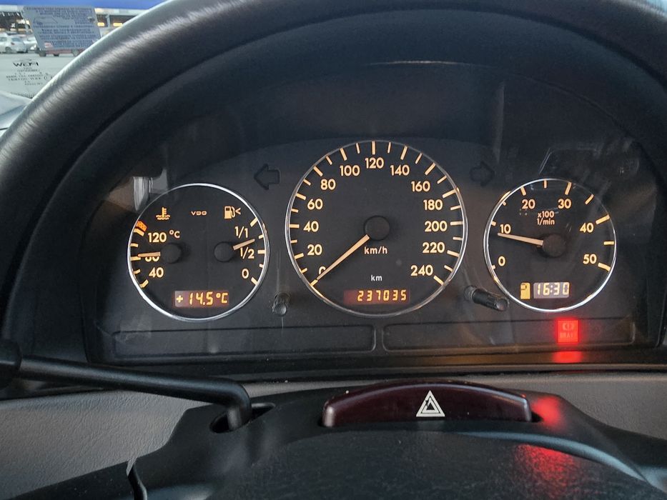 Mercedes-Benz ML270 CDI FINAL EDITION за 9 800лв