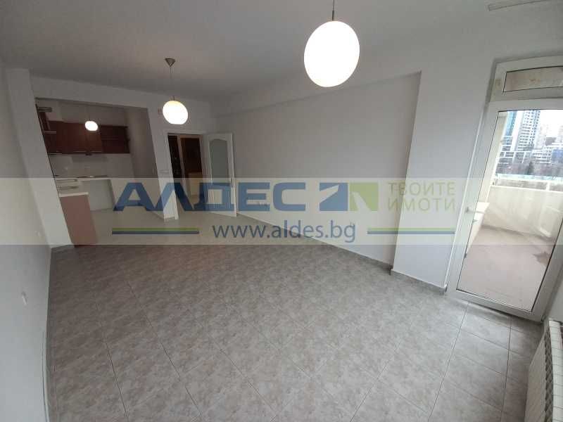 Дава се под наем Двустаен апартамент в София, Дианабад - 75 кв.м за 700 € - Снимка #4